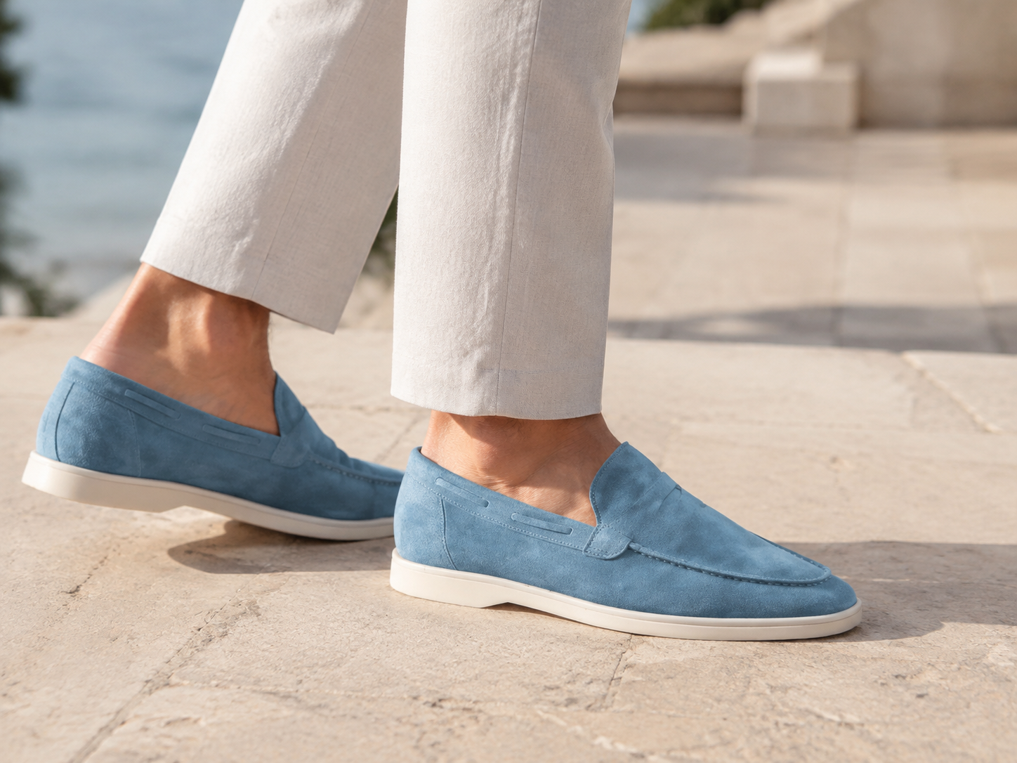 Relaxed Comfort, Polished Presence.